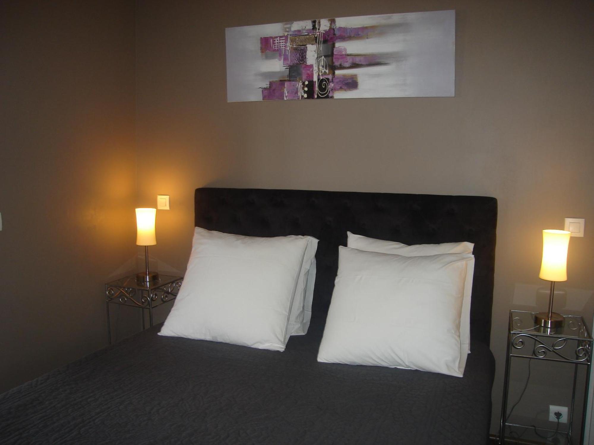 Hotel L'Oasis Évian-les-Bains Habitación foto